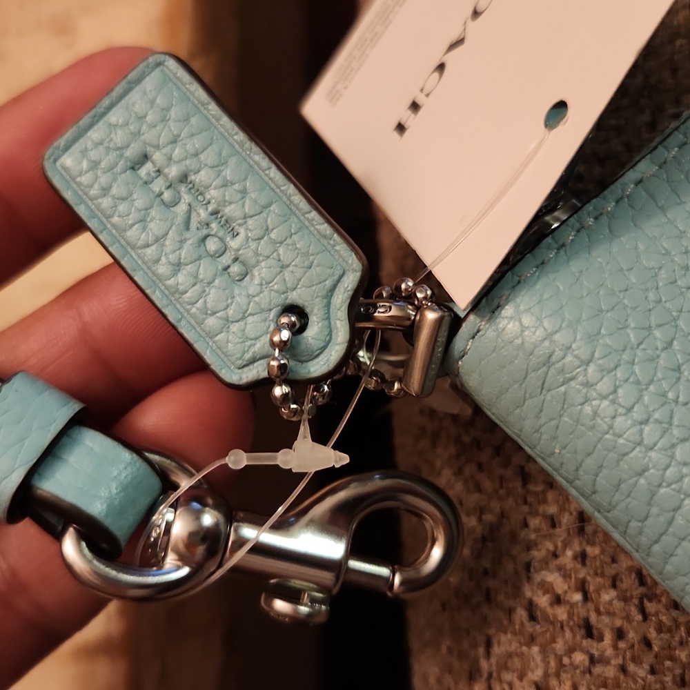 COACH SMALL WRISTLET (COACH CH818)SILVER/FADED BLUE NWT - Picture 5 of 7